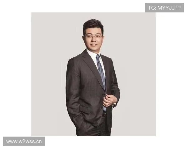 中国十大杰出青年企业家:青春创业风云人物